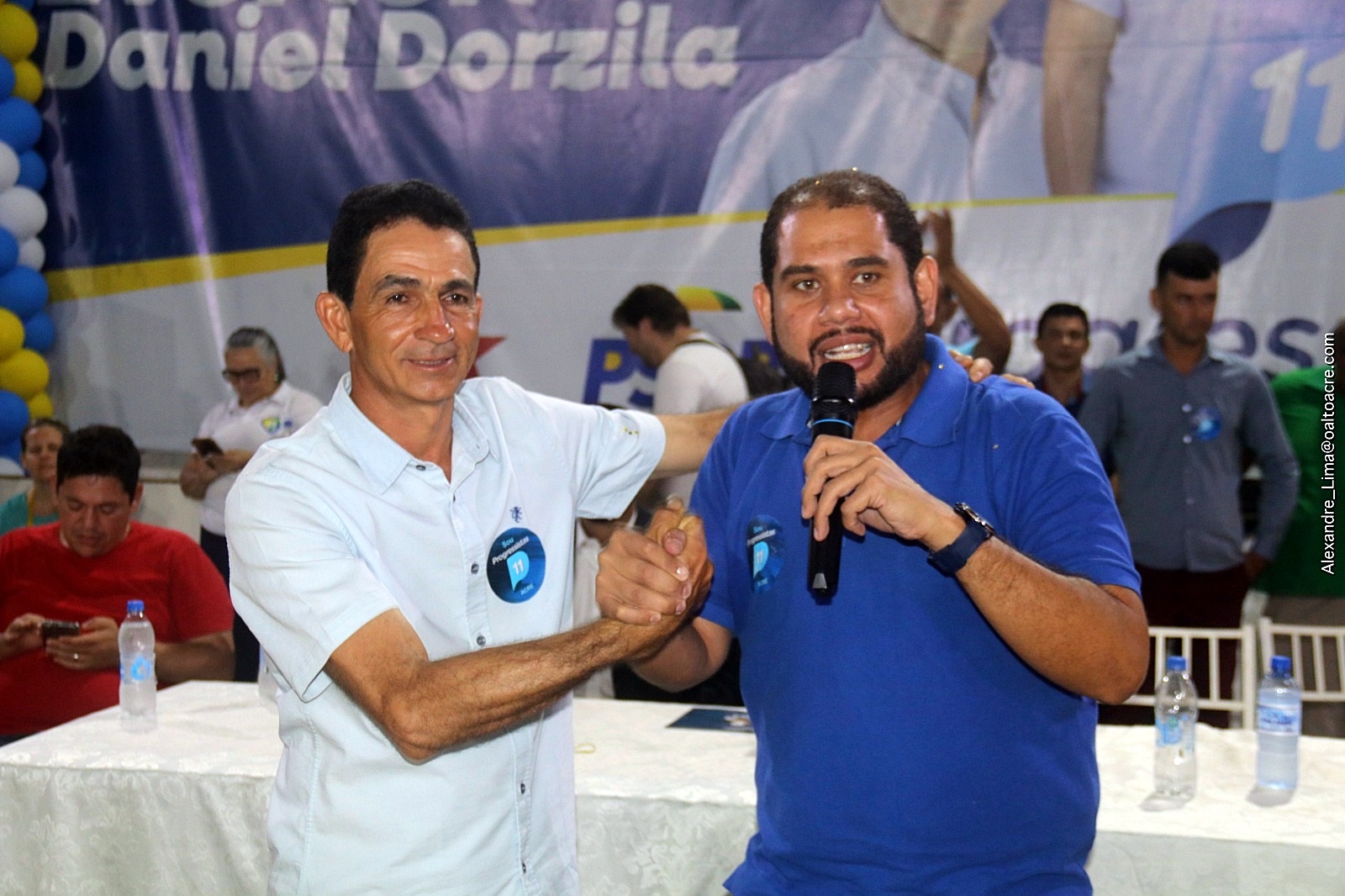 EVERTON-DORZILA_NET_56_@oaltoacre.com_ Convenção de Everton Soares e Daniel Dorzila reúne uma multidão em Epitaciolândia!