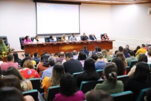 WhatsApp-Image-2025-06-17-at-18.07.03-1-300x200 Socorro Neri promove audiência pública no Acre para enfrentar desigualdades na educação rural e indígena