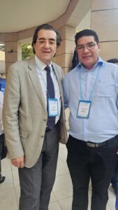 550500027_4086173048311695_8957325076384032180_n-169x300 O Dr. Roy Hidalgo Veizaga é renomado por seu trabalho em urologia e cirurgia minimamente invasiva.